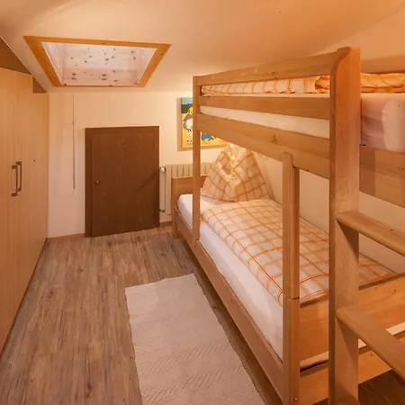 Al Castagno Apartment Ehrwald